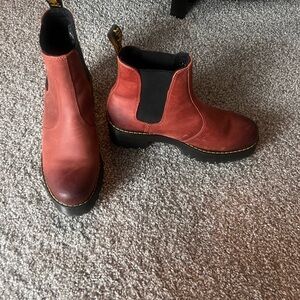 *Early Black Friday Deal* leathered Burgundy Doc Martens Chelsea Boot